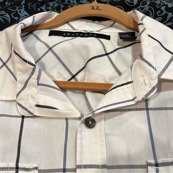Sean John Men’s Button Down Shirt - Picture 6 of 8